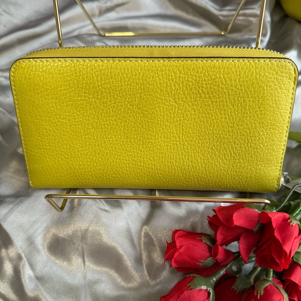 🌹LIMITED EDITION Coach Teri Hobo Lime Leather
Shoulder & Crossbody Bag & Wallet - Picture 12 of 16